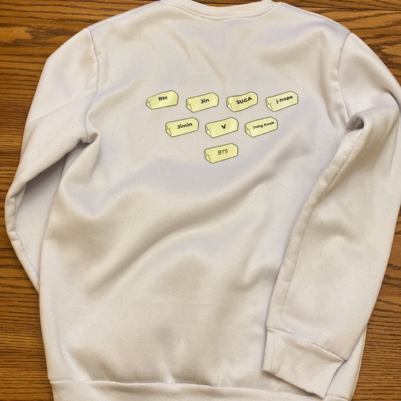 M BTS “Butter”Sweatshirt - Picture 2 of 3